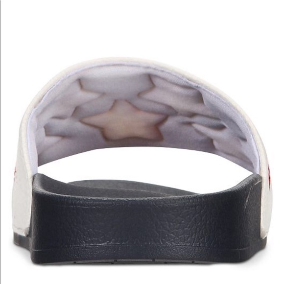 Kenneth Cole Splash Stars & Strips Slids - Picture 4 of 4